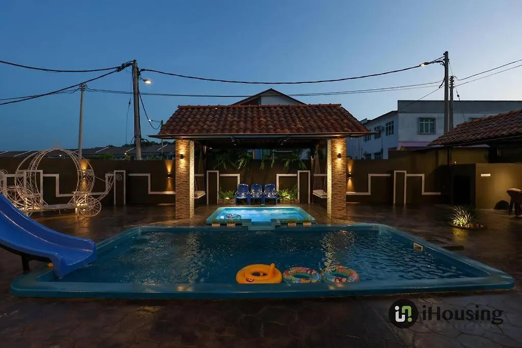 فيلا ملقافي Giganticpool/Jacuzzi/Ktv/Cheng Area By I Housing 0*, ملقا