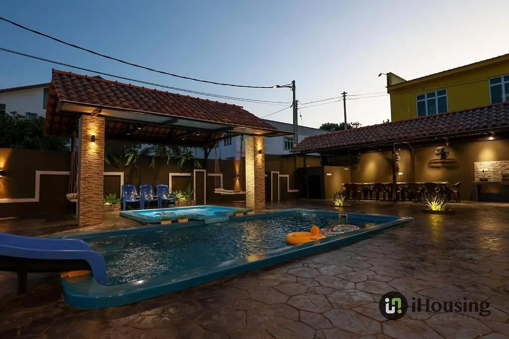 فيلا ملقافي Giganticpool/Jacuzzi/Ktv/Cheng Area By I Housing 0*, ملقا ماليزيا