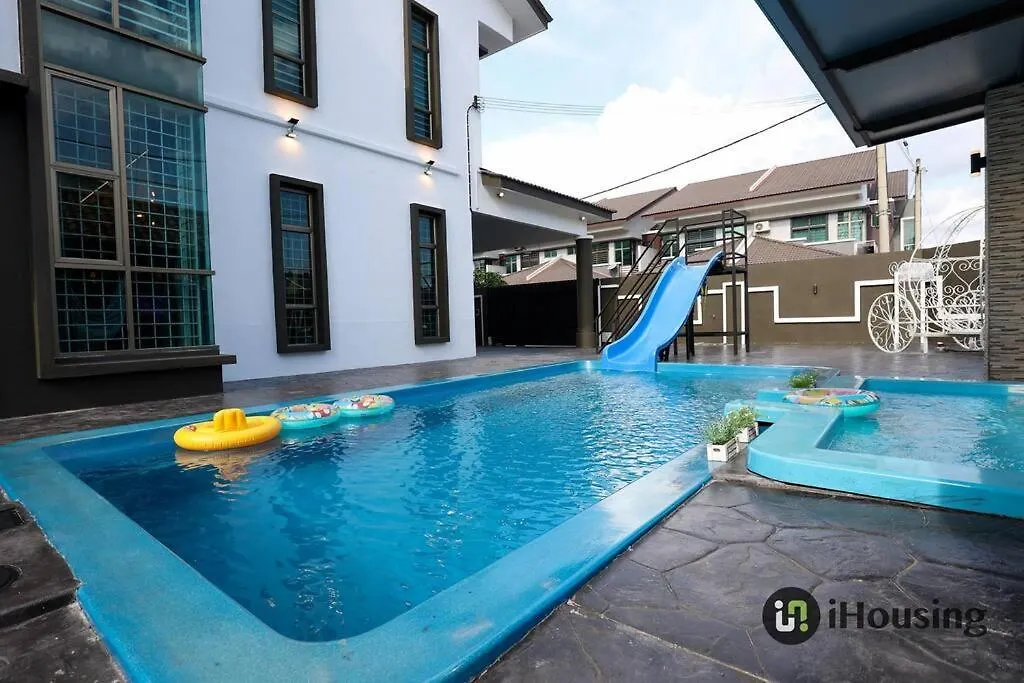 Vila Giganticpool/Jacuzzi/Ktv/Cheng Area By I Housing Malacca