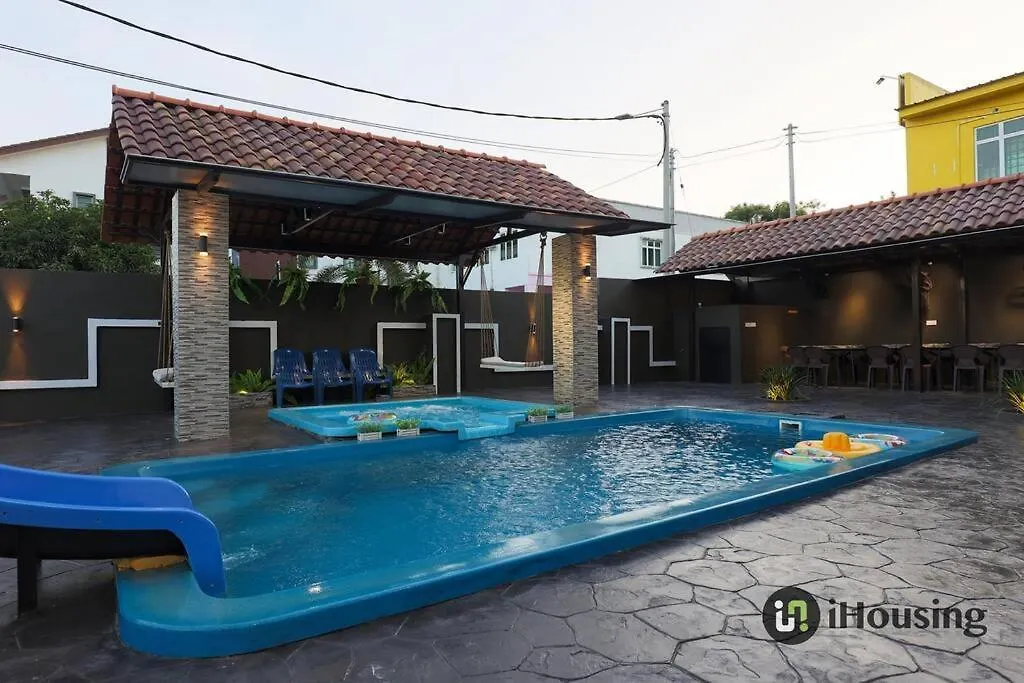 Vila Giganticpool/Jacuzzi/Ktv/Cheng Area By I Housing Malacca